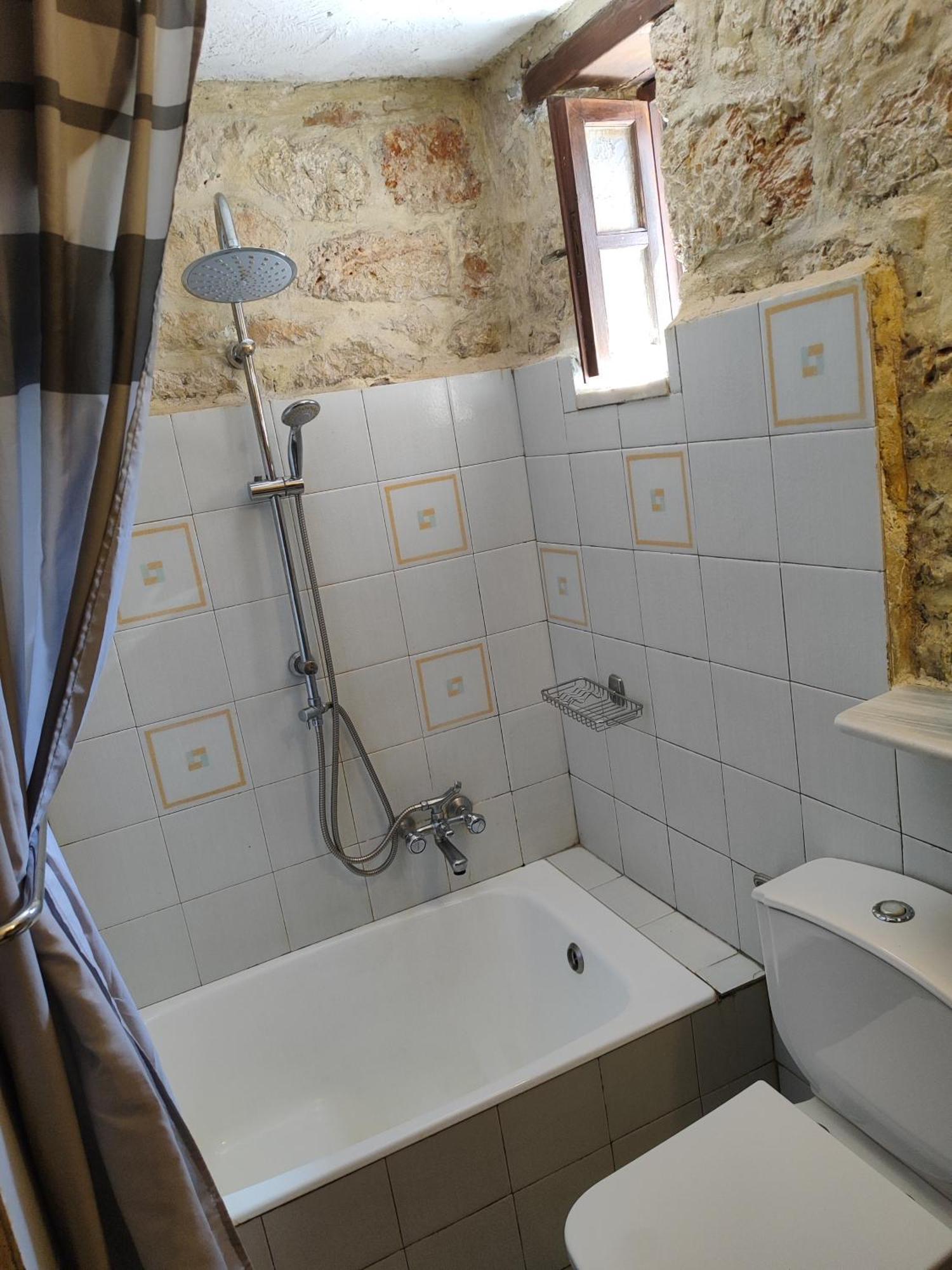 Rosalia Apartments Chalki Town المظهر الخارجي الصورة